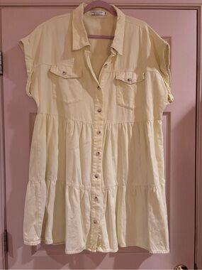 Crescendo Pale Yellow Button-Front Tiered Shirt Dress-Length 38”